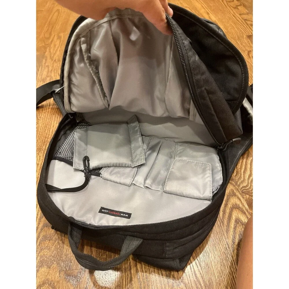 Lowepro - Fastpack BP 250 AW II Camera Backpack - Black